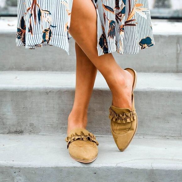 NEW Journee Collection Kessie Purple Mules Sandal Size 7.5 - Picture 2 of 11